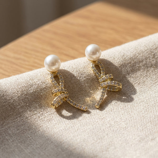 Minimalist Huggie Hoop Earrings | 18K Gold Plated | Anti-Tarnish Demi-Fine Sweat-Proof - Anusi