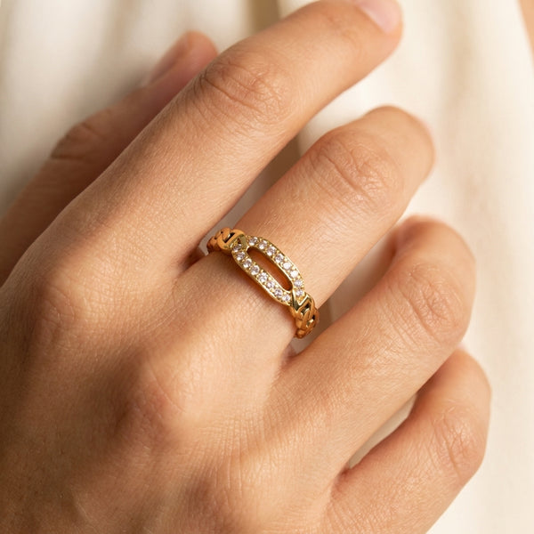 Elegant Solitaire Crystal Ring | 18K Gold Plated | Anti-Tarnish Demi-Fine Sweat-Proof - Anusi