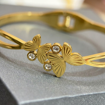 Golden Papillon Fluted Butterfly Wing Hinged Bangle - 03 Close Up Shot