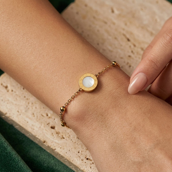 Roman Numeral Reversible MOP & Onyx Disc Beaded Bracelet - View 2 | ANUSI 18K Gold Jewelry